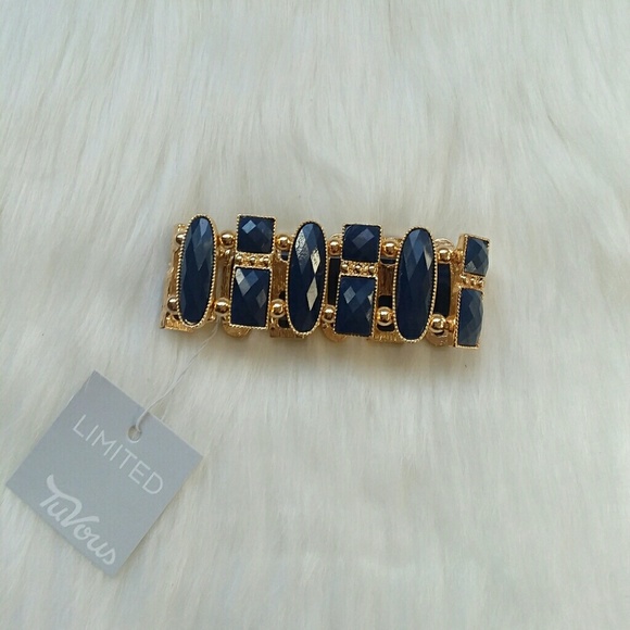 Jewelry - STUNNING NAVY BLUE AND GOLD BRACELET